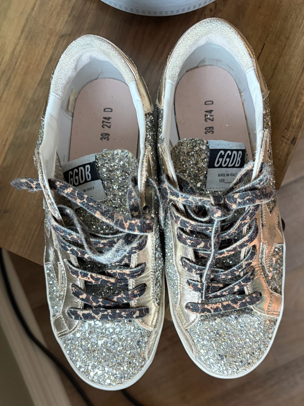 Golden Goose Platinum Glitter Super-Star with Gold Star - Picture 3 of 9